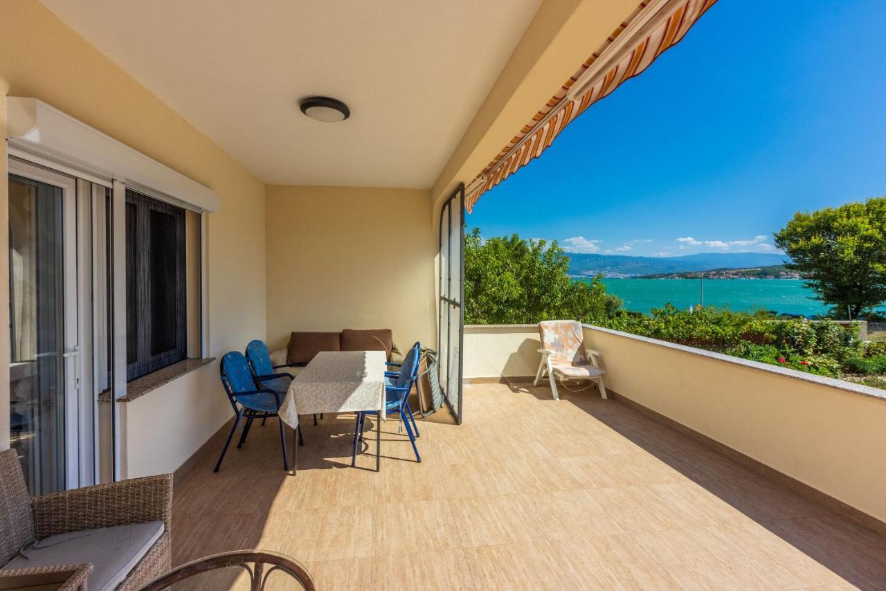 Apartments Star By The Sea Čižići Екстериор снимка